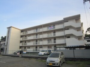 ファミ－ル篠栗外観写真