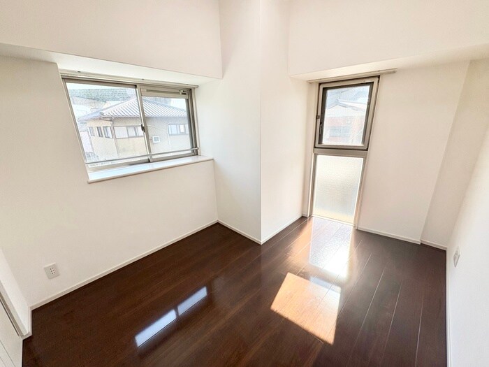 物件内観写真21　(居室)