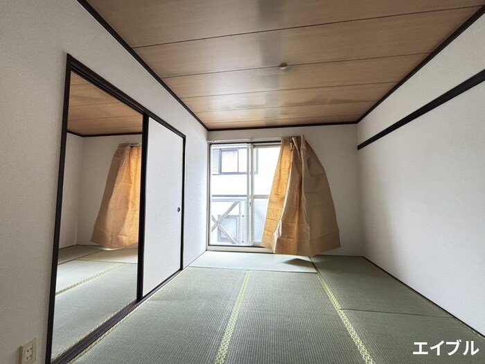 物件内観写真10　(居室)