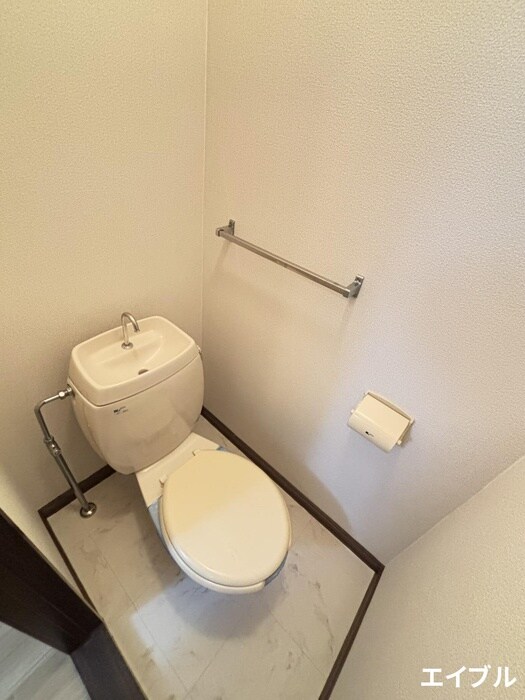 物件内観写真14　(トイレ)