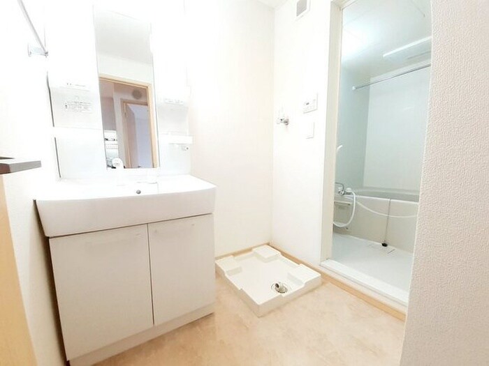 物件内観写真11　(洗面)