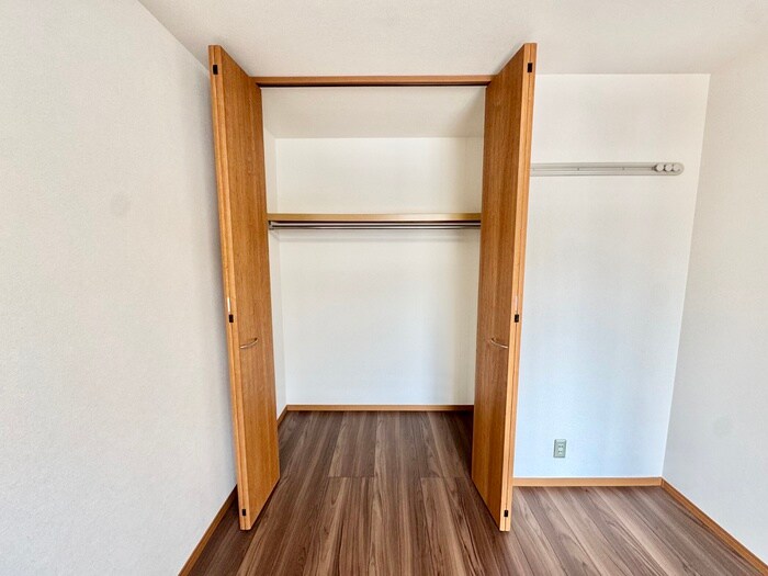 物件内観写真10　(収納)