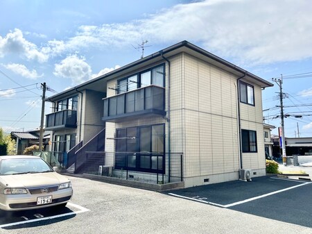 ア－バンコ－ポ遠賀野Ａ外観写真
