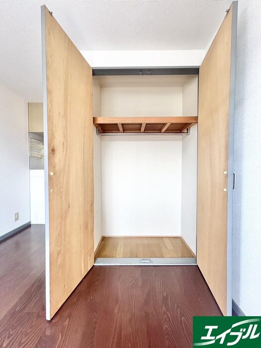 物件内観写真18　(収納)