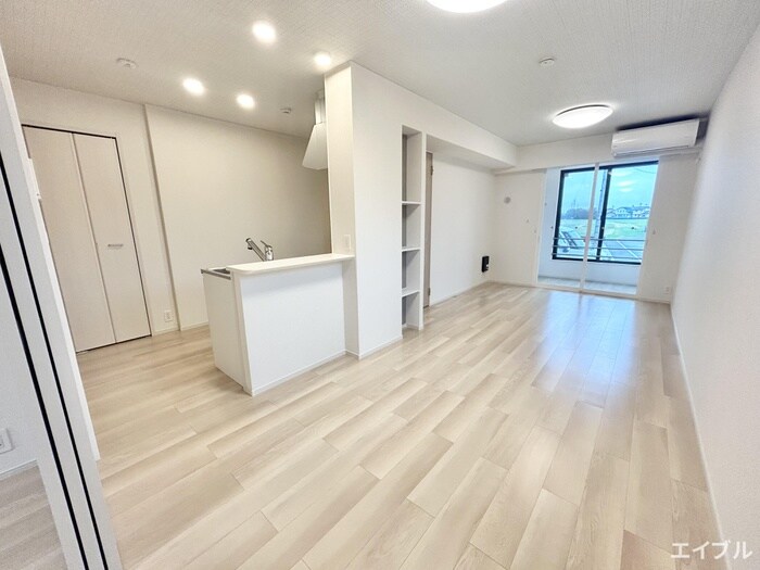 物件内観写真6　(居室)