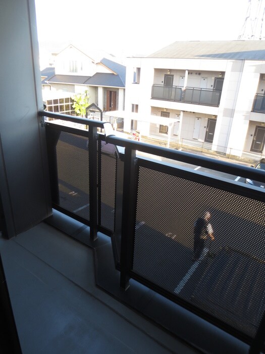 物件内観写真7　(ベランダ・バルコニー)