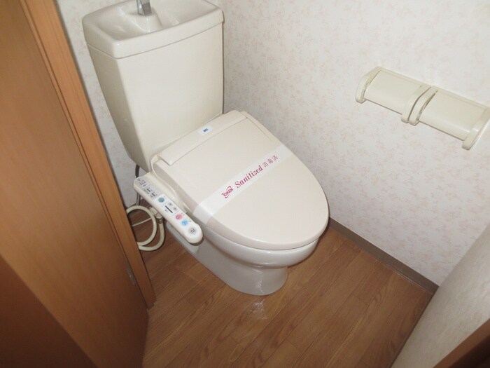 物件内観写真12　(トイレ)