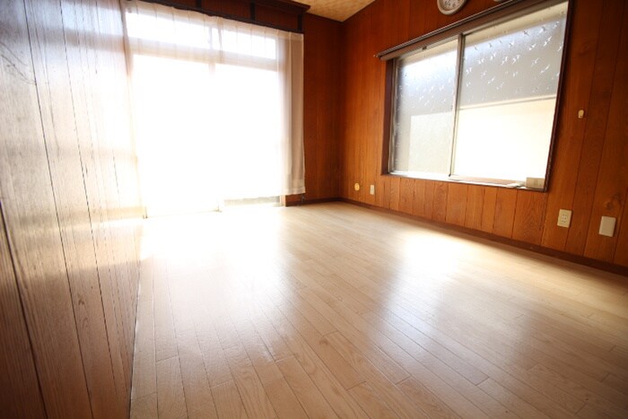 物件内観写真8　(居室)