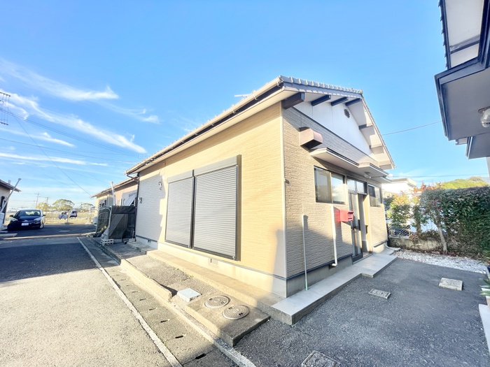 日の出ハイツ ７