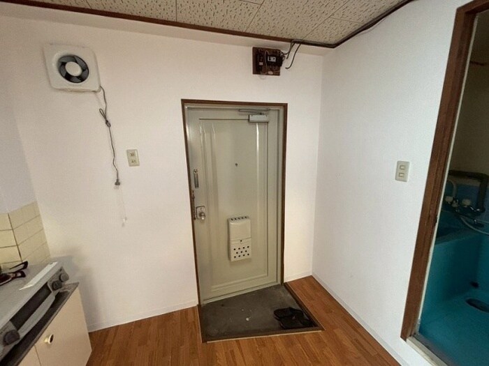 物件内観写真13　(洗面)