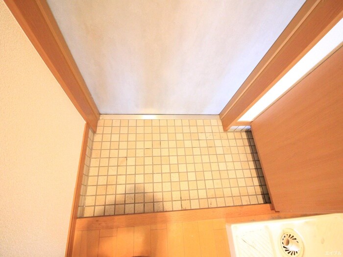 物件内観写真20　(玄関)