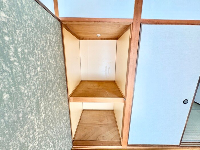 物件内観写真11　(収納)