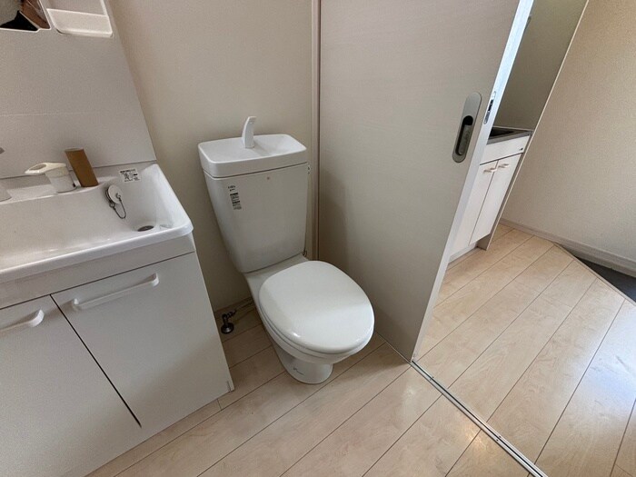 物件内観写真10　(トイレ)