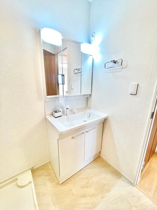 物件内観写真9　(洗面)