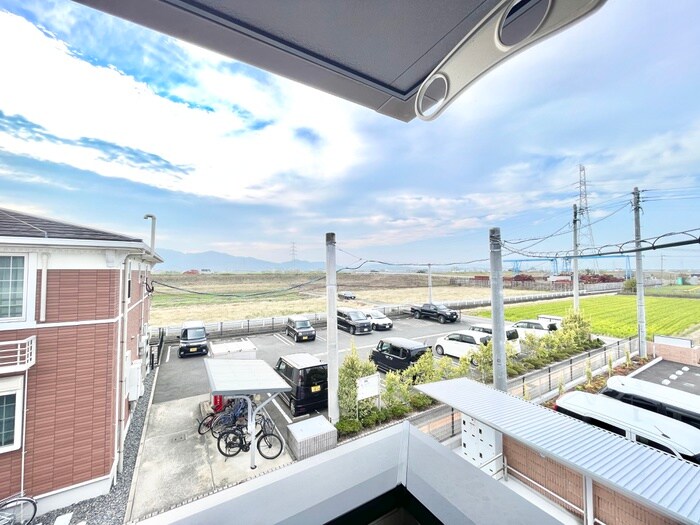 物件内観写真12　(室内からの展望)