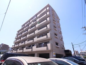 クレベ－ル片野外観写真