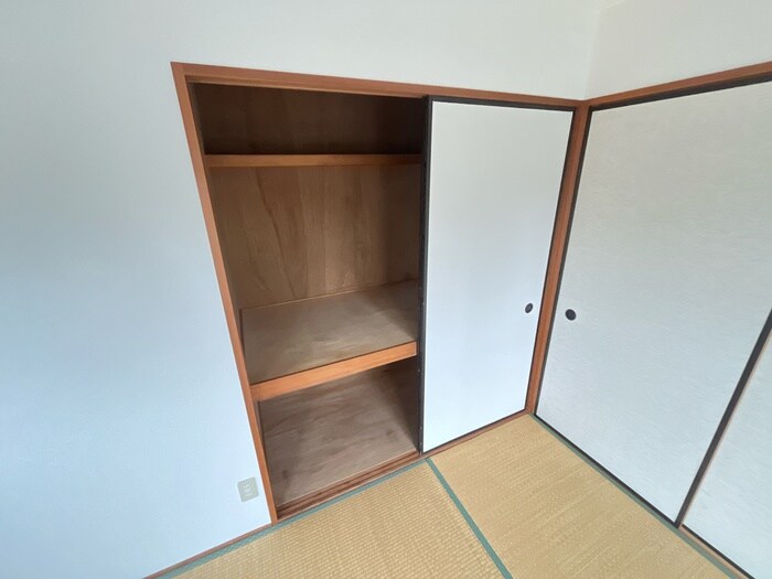 物件内観写真7　(収納)