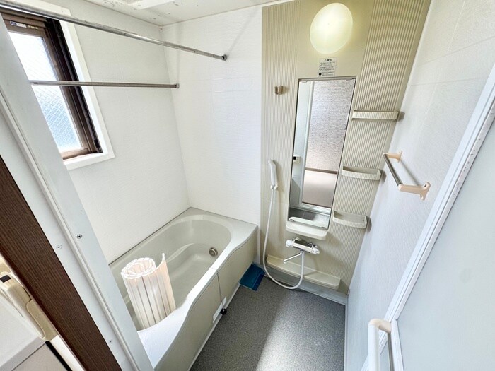 物件内観写真7　(バス／シャワールーム等)