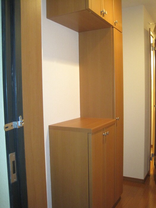 物件内観写真13　(靴箱)