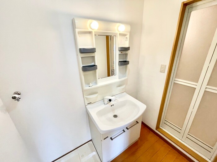 物件内観写真5　(洗面)