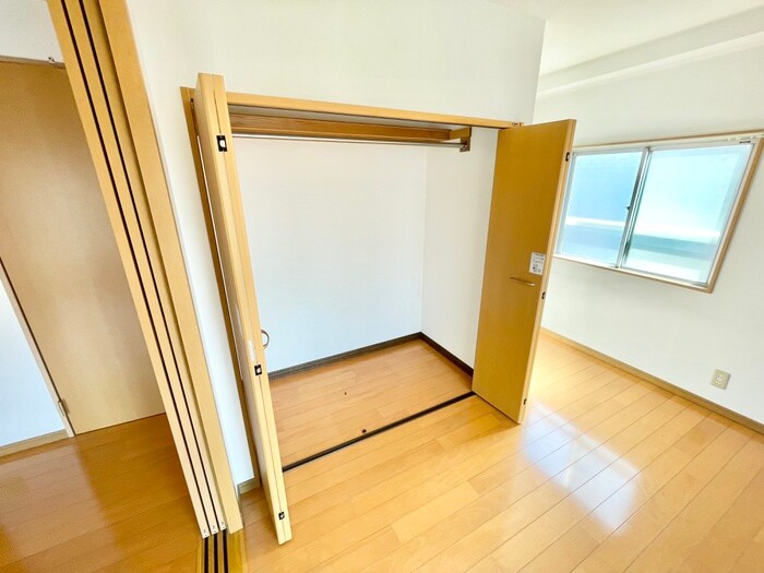 物件内観写真7　(収納)