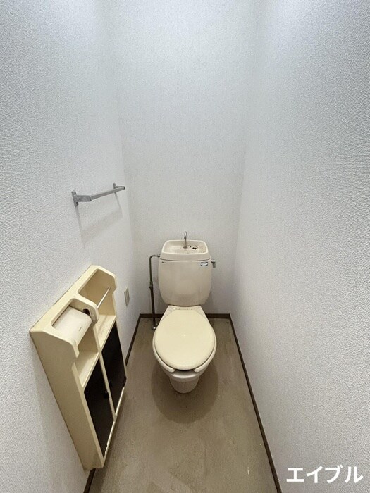 物件内観写真11　(トイレ)