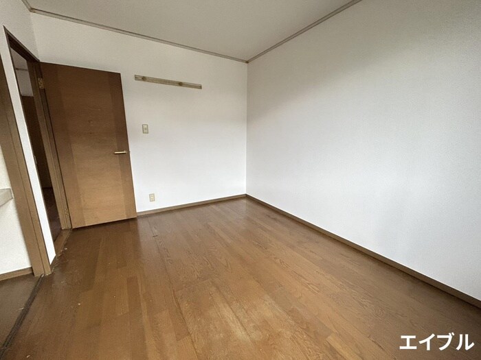 物件内観写真13　(居室)