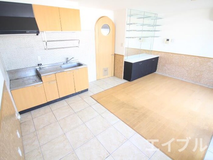 物件内観写真5　(居室)