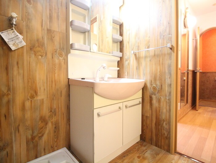 物件内観写真10　(洗面)