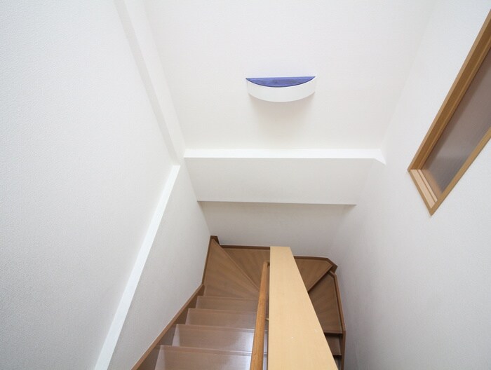 物件内観写真17　(廊下)