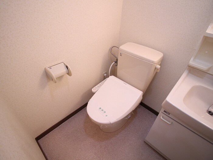 物件内観写真12　(トイレ)