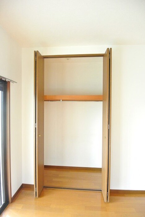 物件内観写真16　(収納)