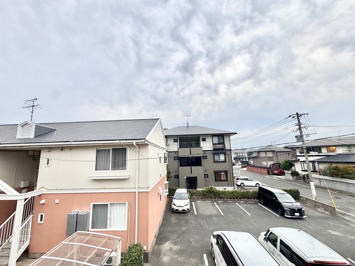 物件内観写真14　(室内からの展望)