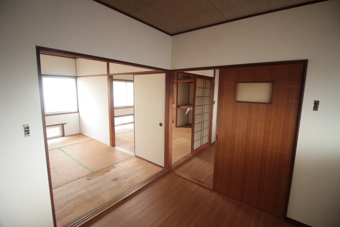 物件内観写真9　(居室)