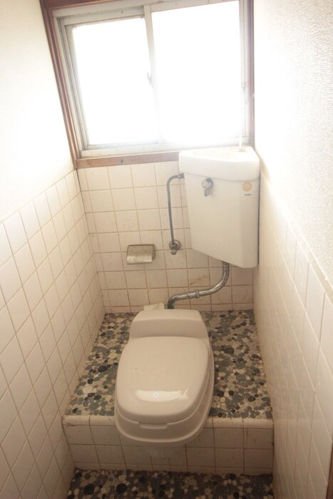 物件内観写真14　(トイレ)