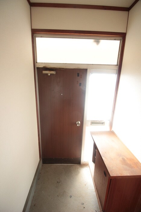 物件内観写真20　(玄関)