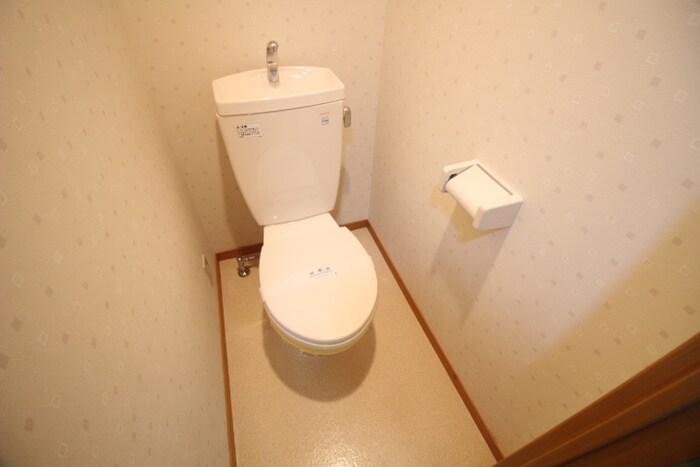 物件内観写真13　(トイレ)