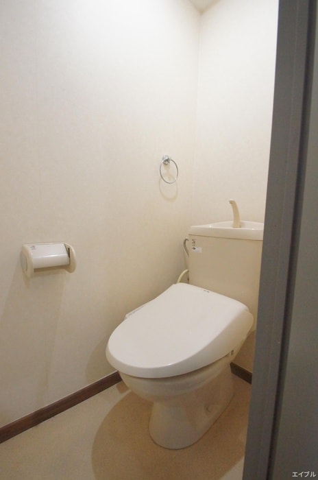 物件内観写真15　(トイレ)