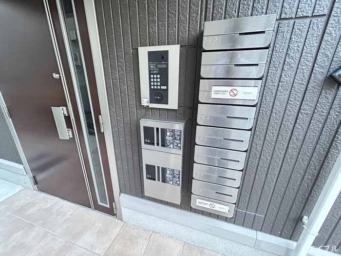 物件外観写真4　(建物設備)