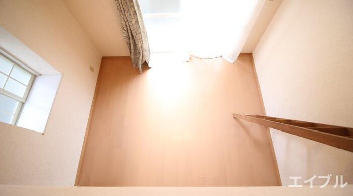 物件内観写真18　(居室)