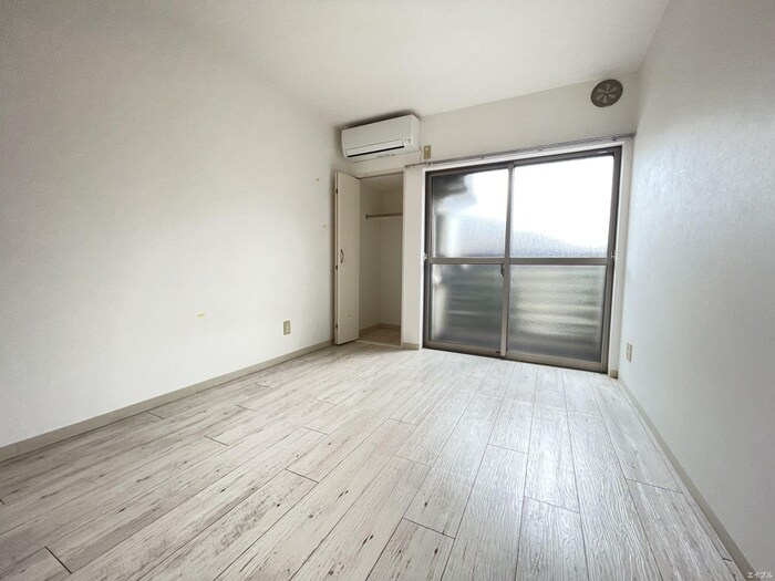 物件内観写真15　(居室)