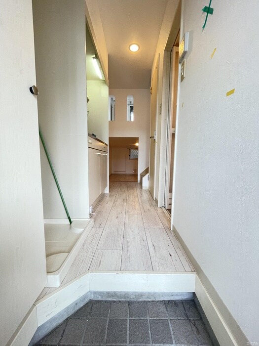 物件内観写真20　(玄関)