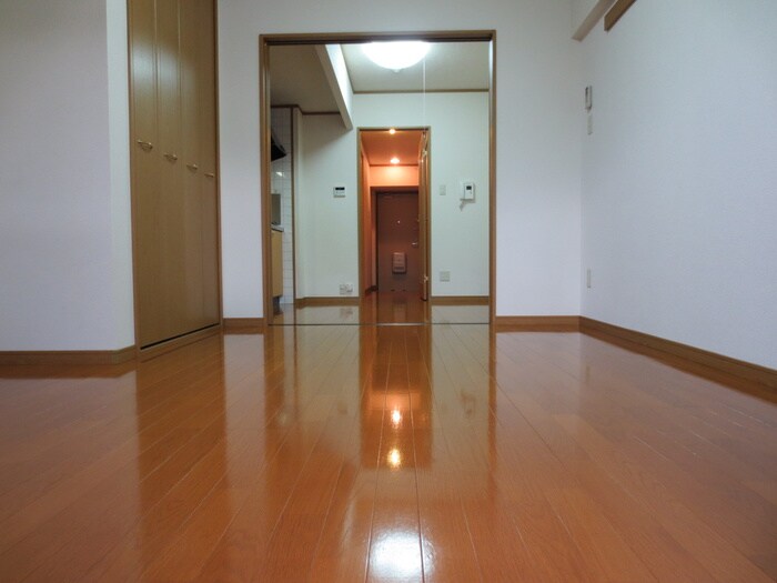 物件内観写真10　(居室)