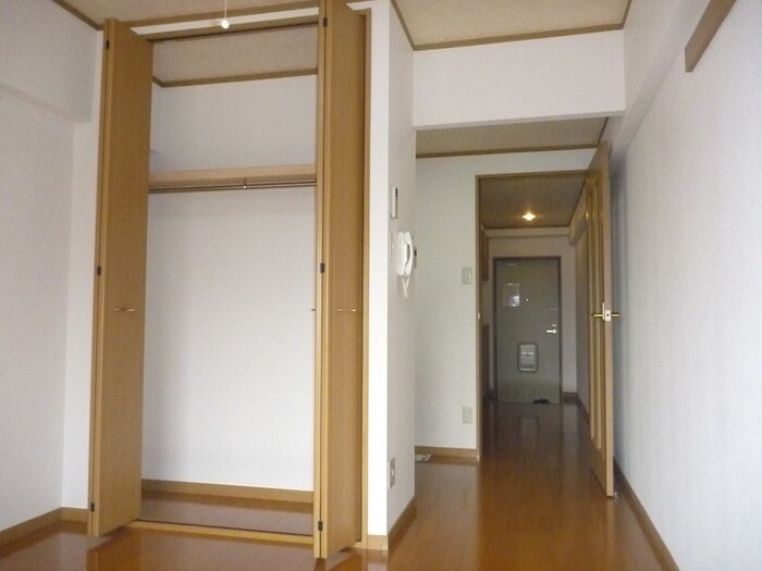 物件内観写真11　(収納)