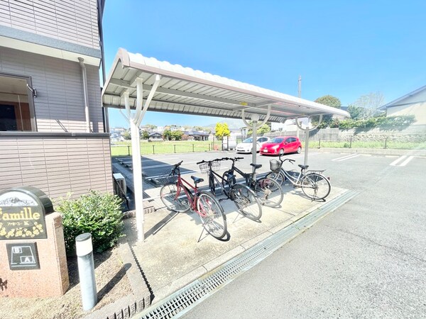 駐輪場