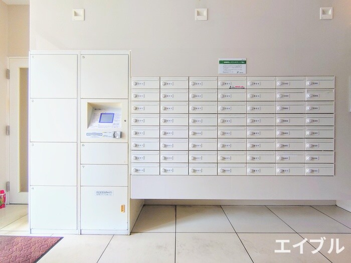 物件外観写真4　(建物設備)