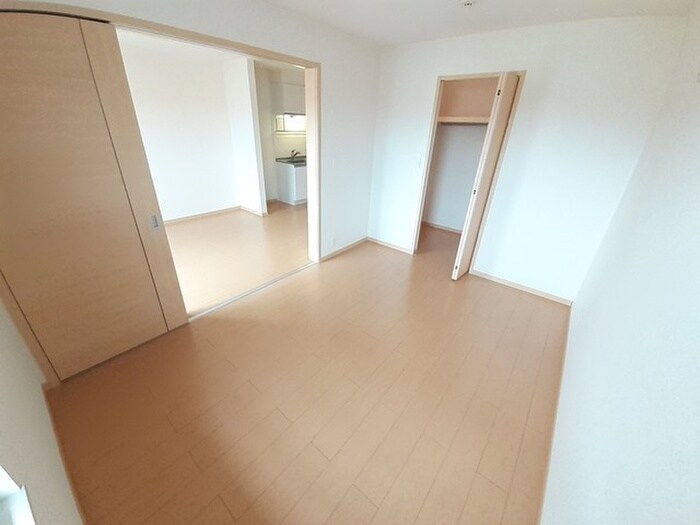 物件内観写真12　(内観写真)