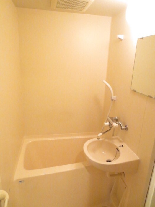 物件内観写真11　(バス／シャワールーム等)