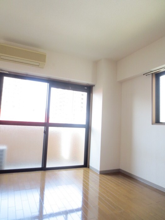 物件内観写真12　(居室)