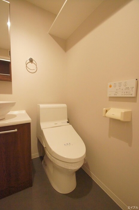 物件内観写真13　(トイレ)